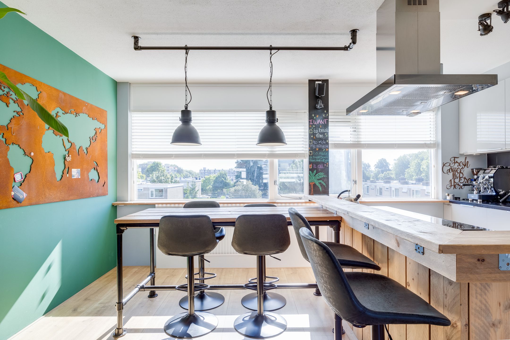 Photo 12 of De Vooysplantsoen 18