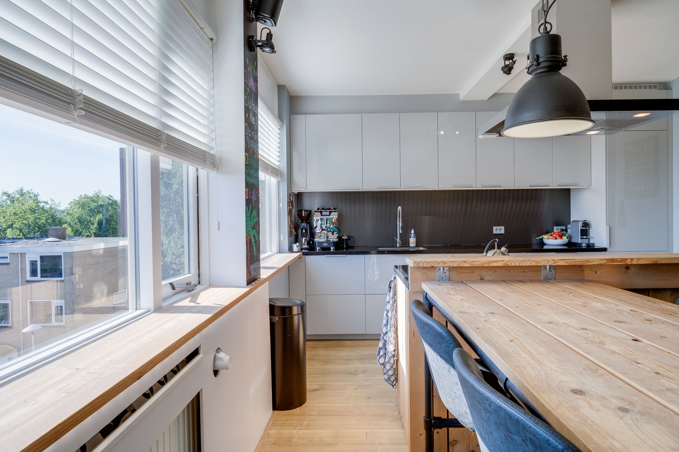 Photo 15 of De Vooysplantsoen 18