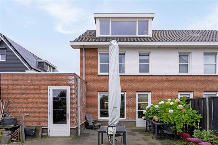 Bekijk foto 25 van Havenstraat 42