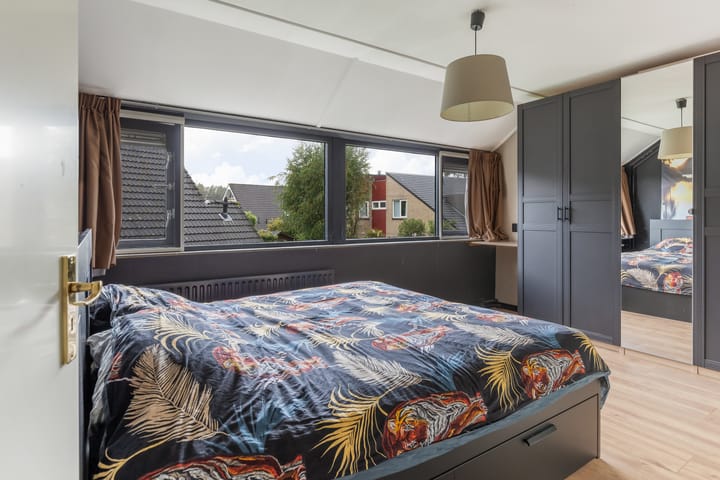 Foto 29 van Landheer 82