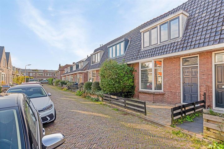 Bekijk foto 2 van Bosboomstraat 24