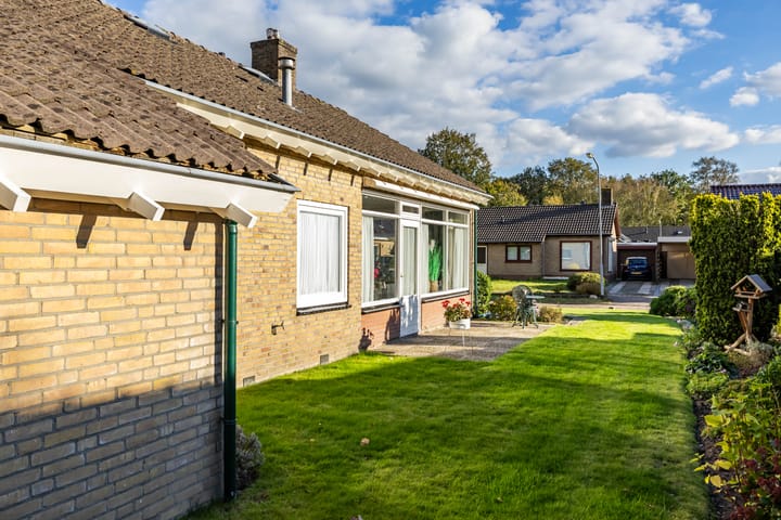 Foto 41 van Margrietstraat 4