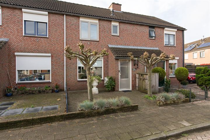 View photo 9 of Haamstraat 15