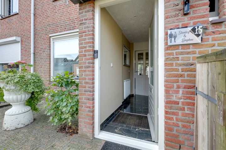 View photo 11 of Haamstraat 15