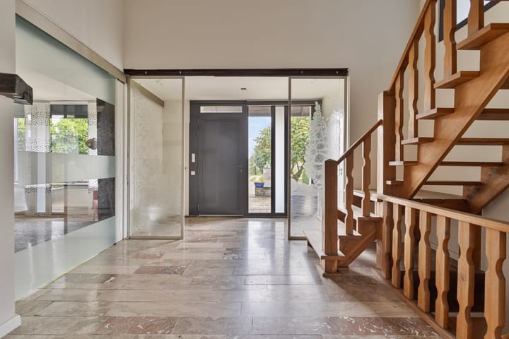 Photo 9 of Prickart 32