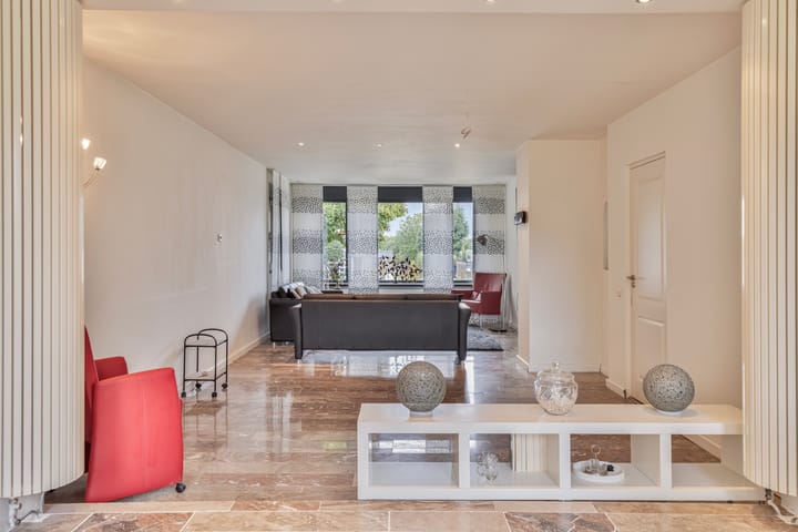 Photo 16 of Prickart 32