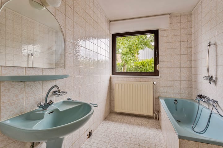 Photo 24 of Prickart 32