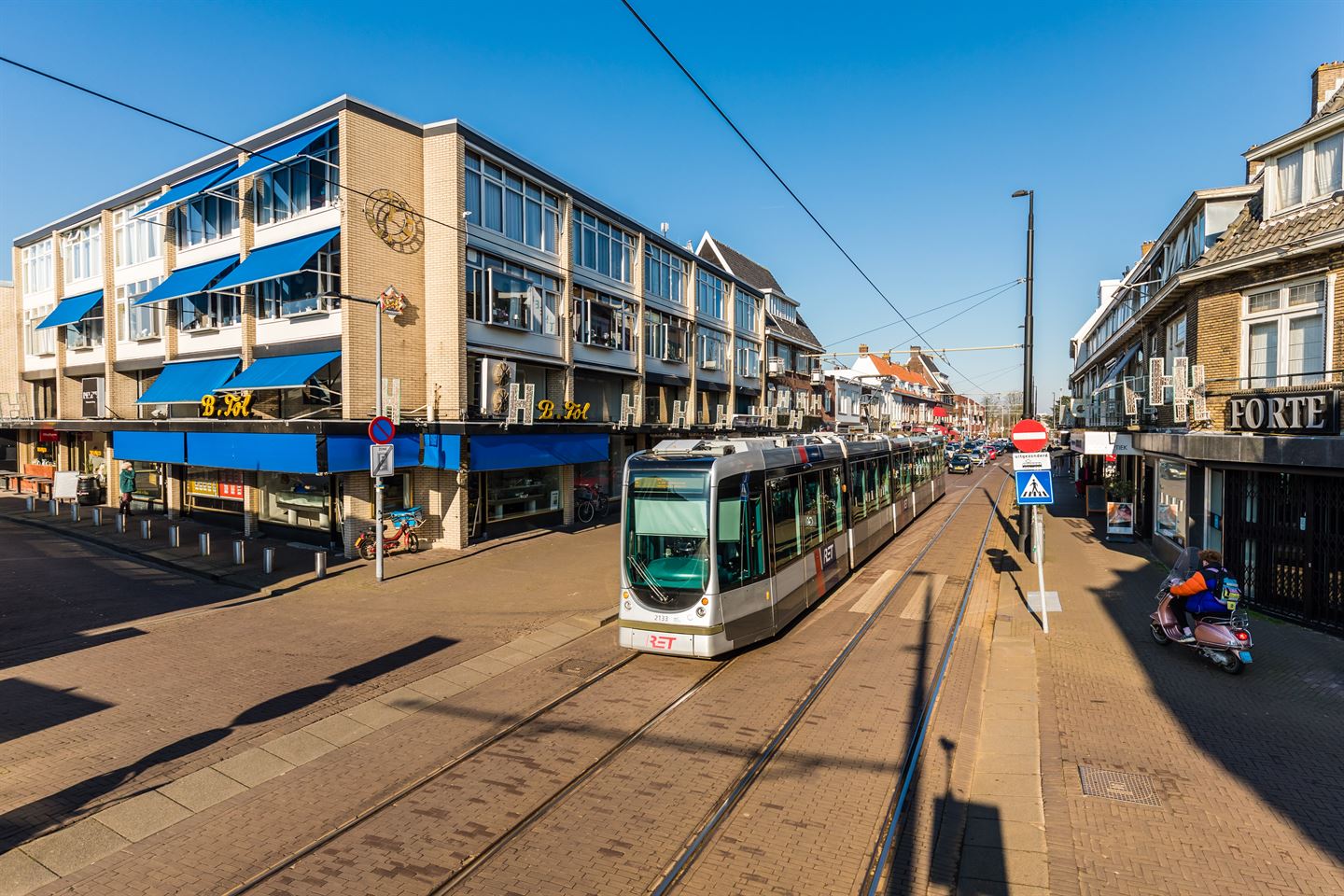 Bekijk foto 3 van Bergse Dorpsstraat 18-A