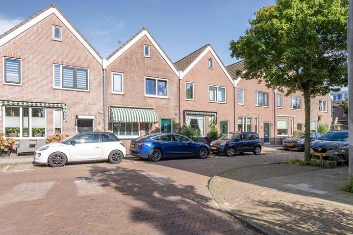 Bekijk foto 38 van Fabriciusstraat 7