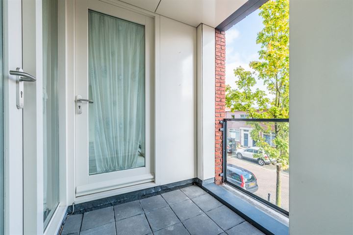 Bekijk foto 12 van Prins Hendrikstraat 22