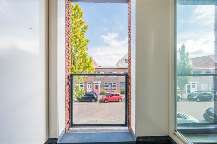 Bekijk foto 13 van Prins Hendrikstraat 22