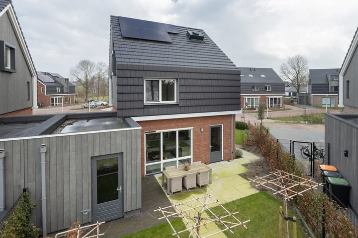 Foto 2 van Hazelaar 10