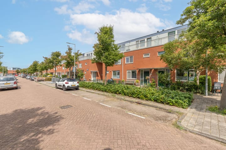 Foto 51 van Brenner 70