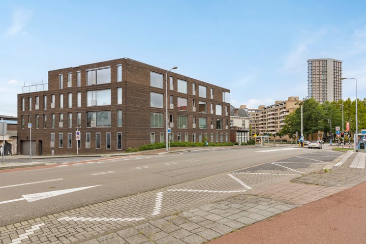 Bekijk foto 3 van Kanaaldijk-Zuid 31