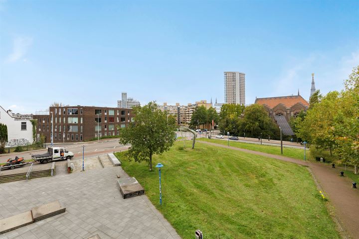 Bekijk foto 4 van Kanaaldijk-Zuid 31