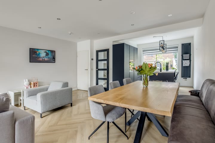 Foto 22 van Julianalaan 57