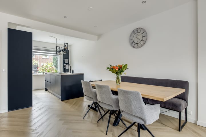 Foto 23 van Julianalaan 57