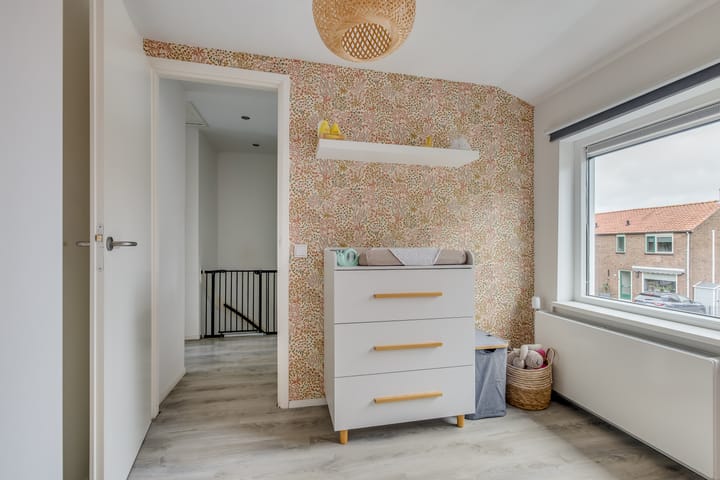 Foto 42 van Julianalaan 57