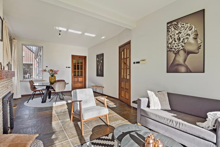 Photo 4 of Burgemeester Verheugtstraat 33