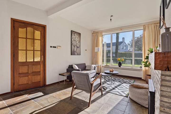 Photo 6 of Burgemeester Verheugtstraat 33