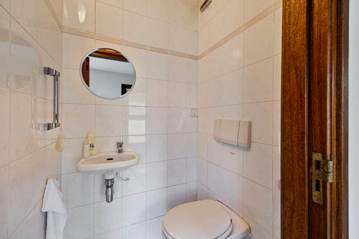 Photo 14 of Burgemeester Verheugtstraat 33