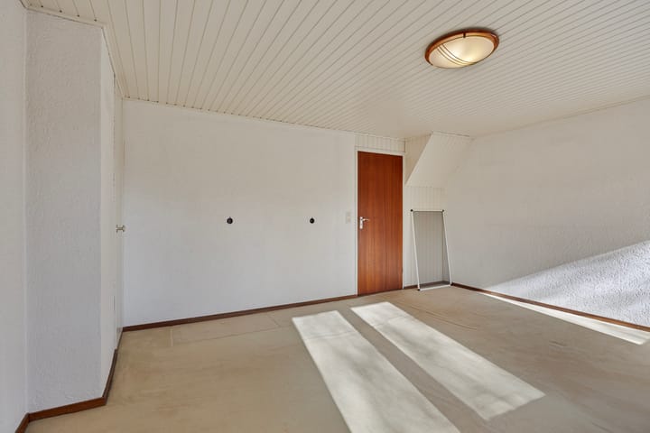 Photo 17 of Burgemeester Verheugtstraat 33