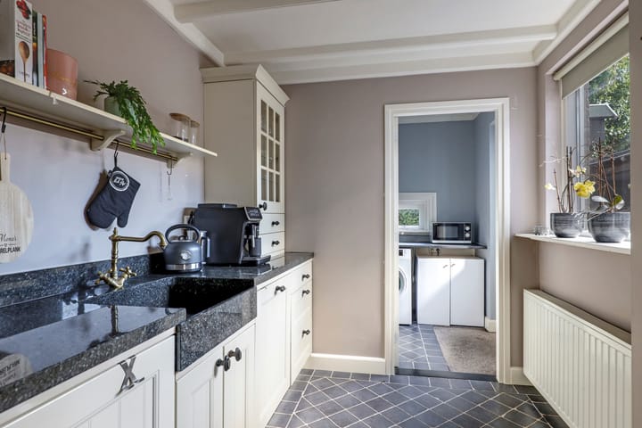 Foto 28 van Burgemeester Lewe van Aduardstraat 29