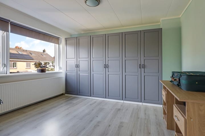 Foto 39 van Burgemeester Lewe van Aduardstraat 29