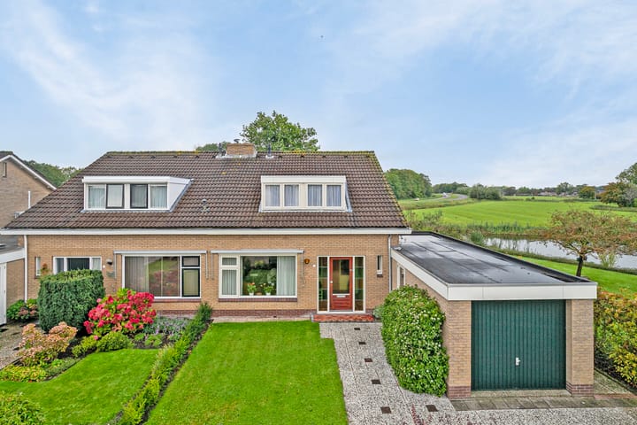 Foto 40 van Bruorren Halbertsmastrjitte 11-A