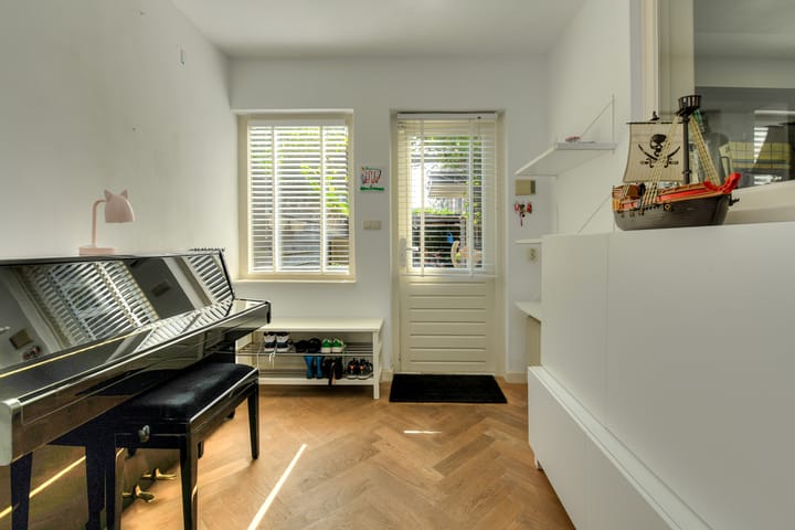 Foto 24 van van Gaverenlaan 5