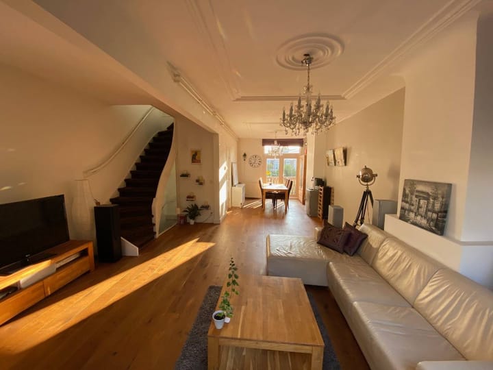 Foto 48 van Leeuwendaallaan 104