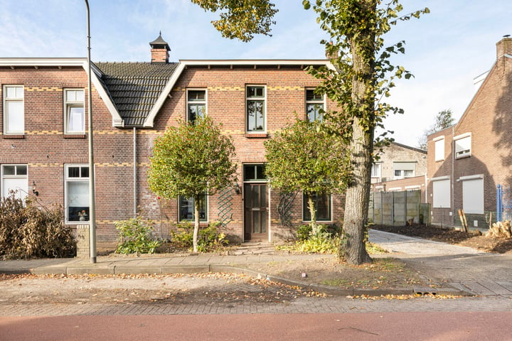 Bekijk foto 1 van Asterstraat 19