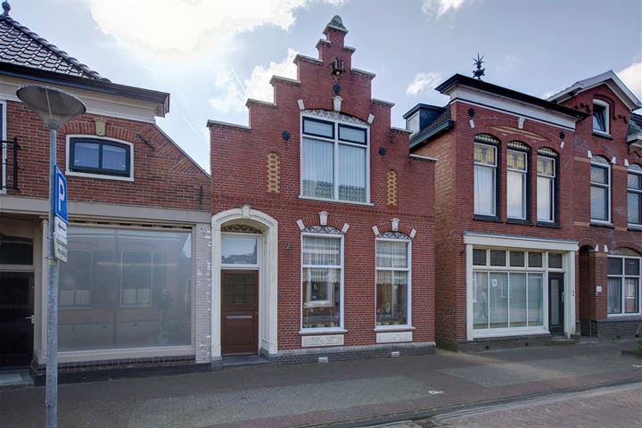 View photo 2 of Hoofdstraat-West 41