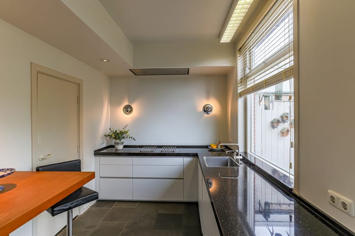 Foto 18 van Ubbo Emmiussingel 13-C