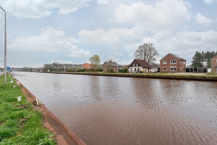 Foto 8 van Kanaalweg-West 66-B