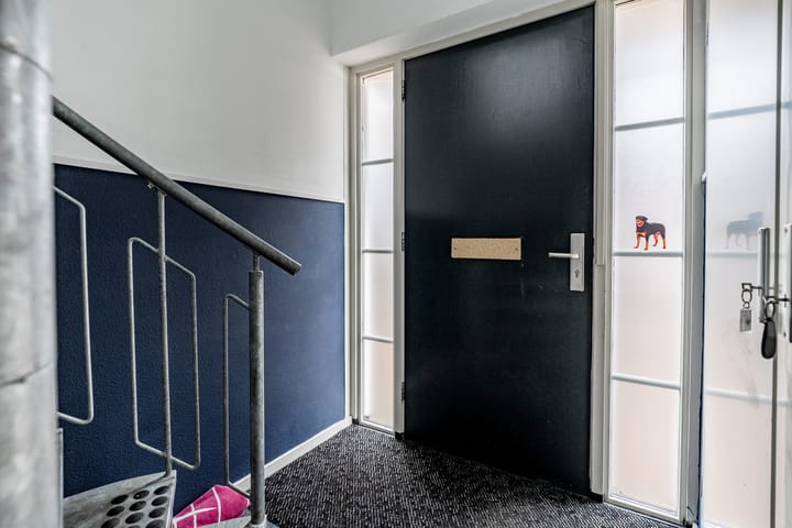 Foto 11 van Kanaalweg-West 66-B