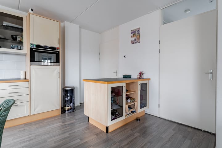 Foto 18 van Kanaalweg-West 66-B