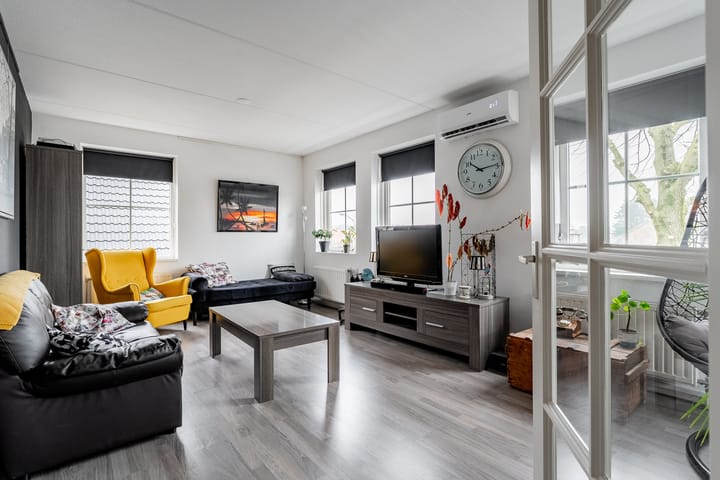 Foto 22 van Kanaalweg-West 66-B