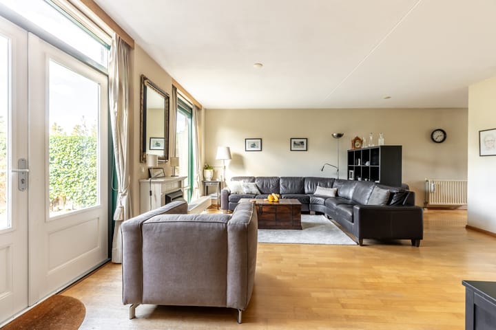 Foto 2 van Dwarsweg 67