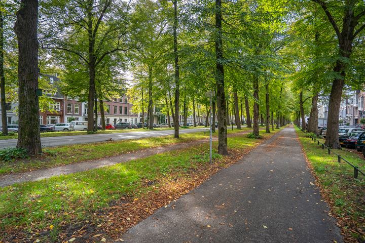 Bekijk foto 28 van Mgr. van de Weteringstraat 120-C