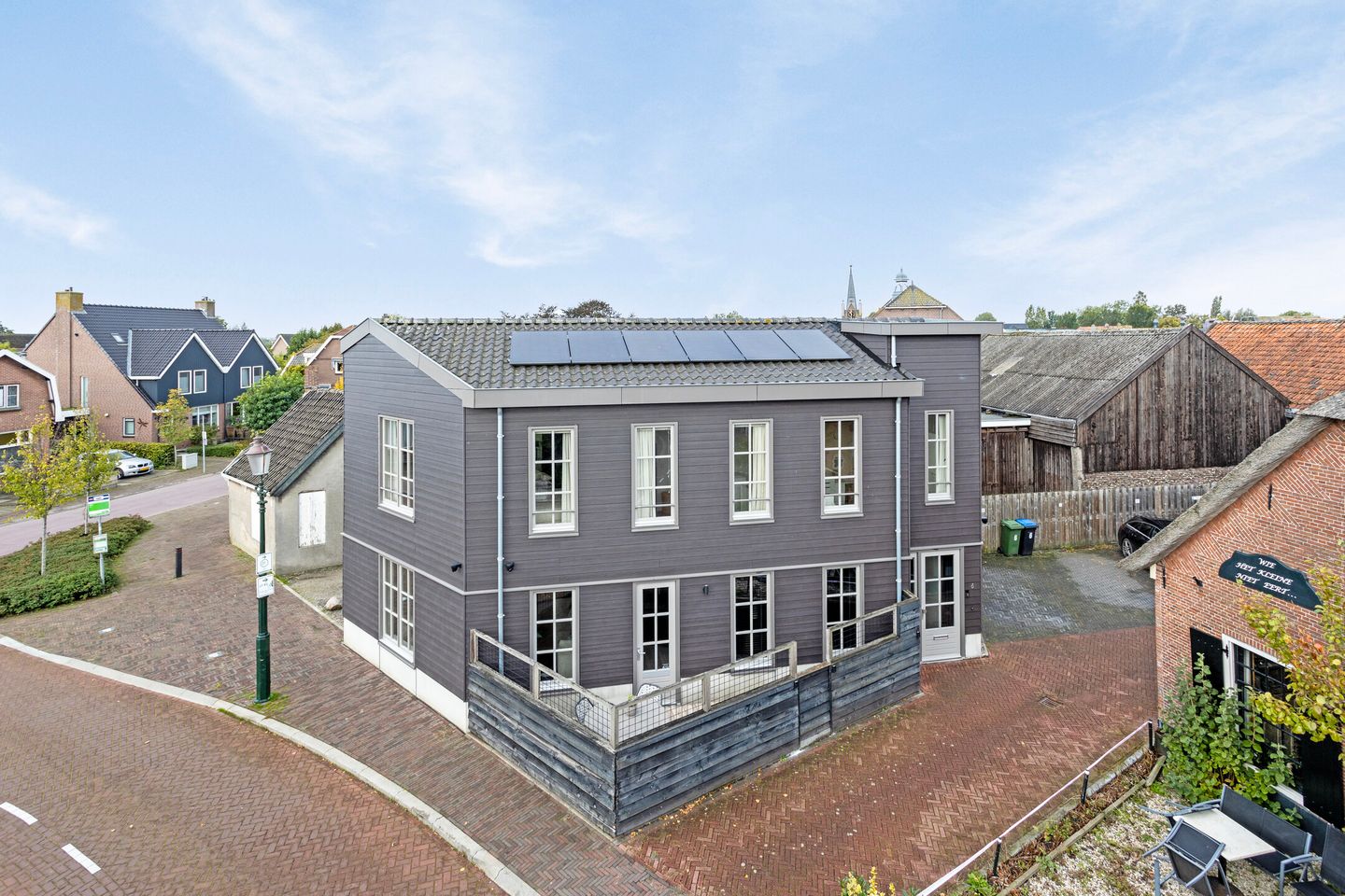 Foto 1 van Hoge Rijndijk 6