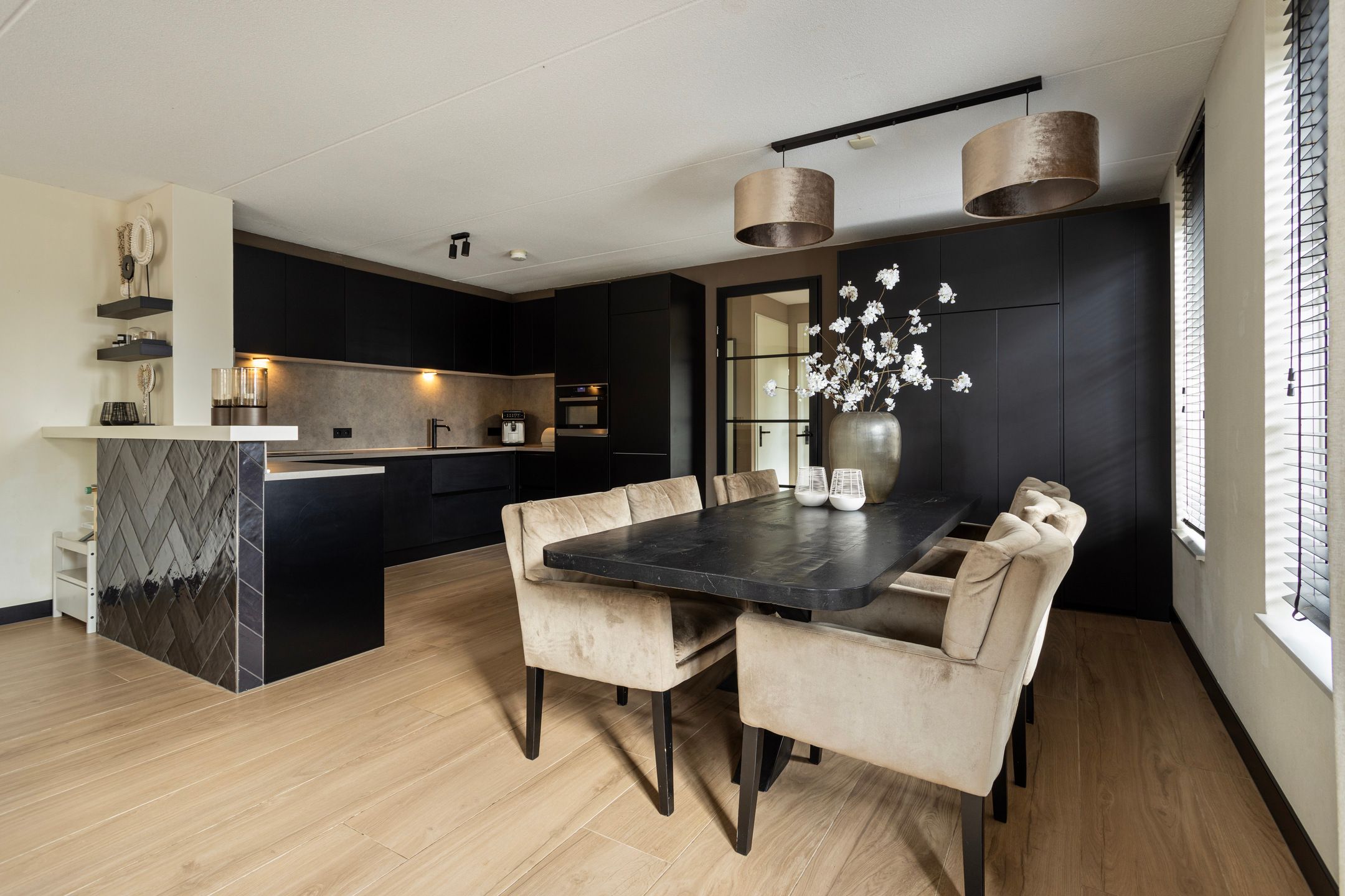 Foto 9 van Hoge Rijndijk 6