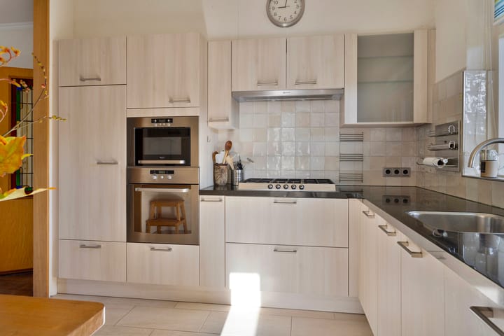 Foto 16 van Veldmaterstraat 200