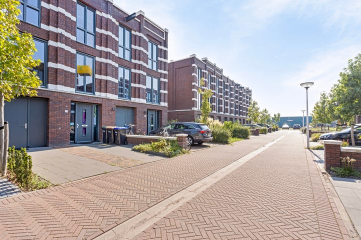 Foto 5 van Thalassa 19