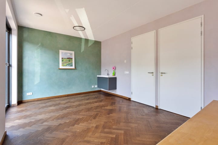 Foto 27 van Thalassa 19