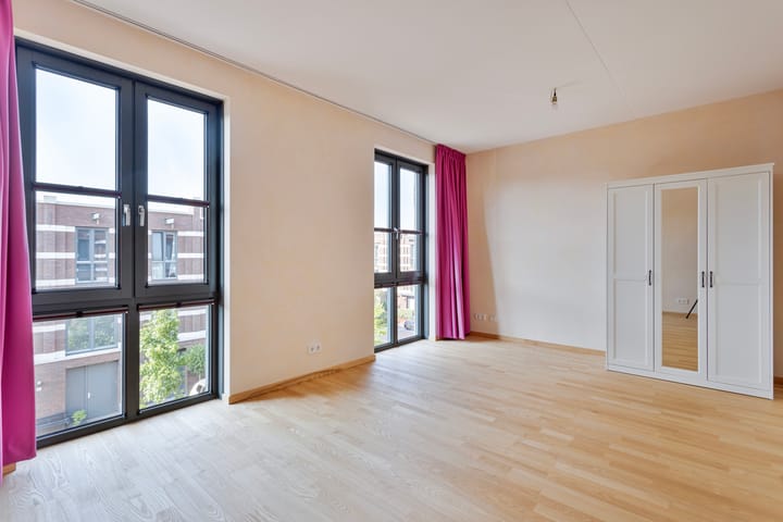 Foto 36 van Thalassa 19