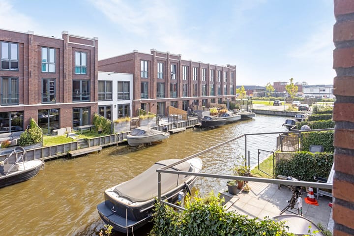 Foto 40 van Thalassa 19