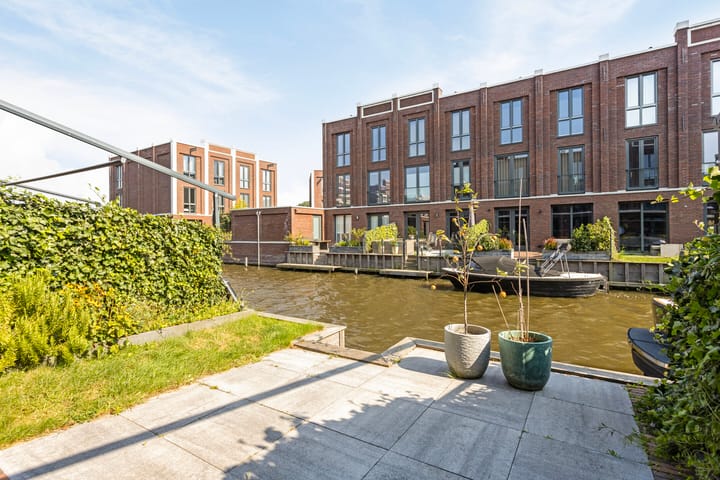 Foto 42 van Thalassa 19