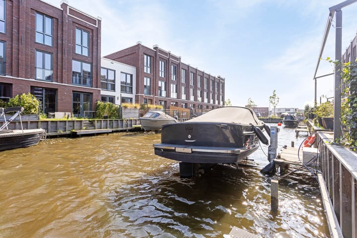 Foto 44 van Thalassa 19