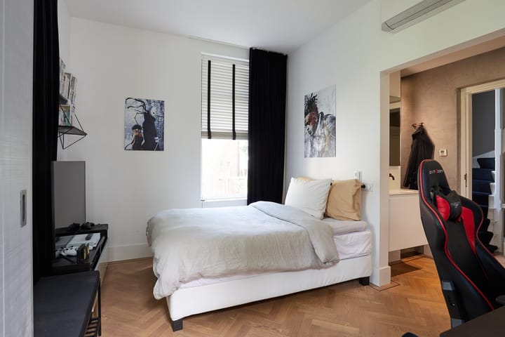 Photo 38 of Zuiderpark 5